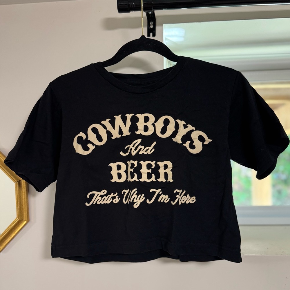 Cowboys & Beer Western Cropped Tshirt